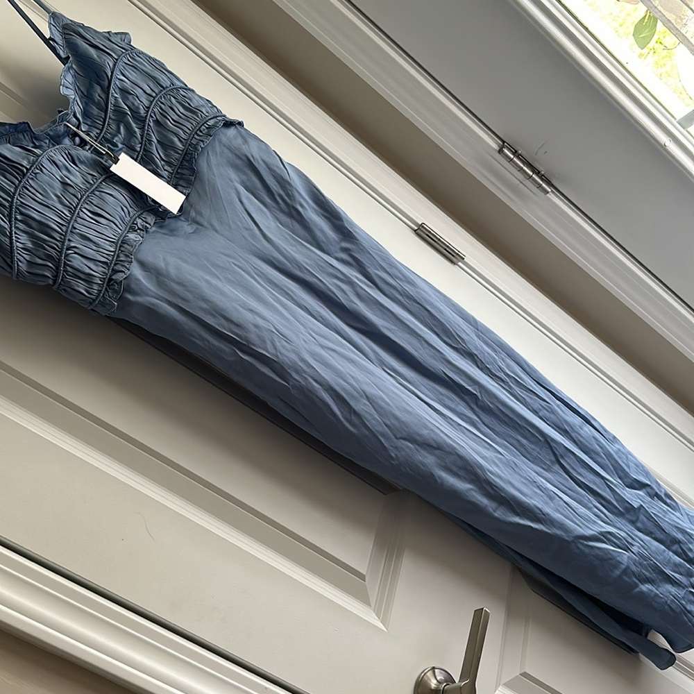 Astr The Label Women's Zola Smocked Satin Midi Dress Size - Picture 6 of 10